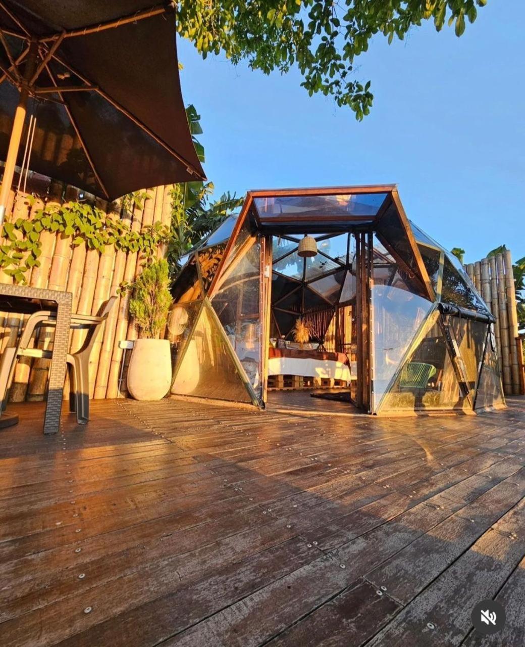 Happy Glamping Quindio - Tipo Domo Traslucido Campsite